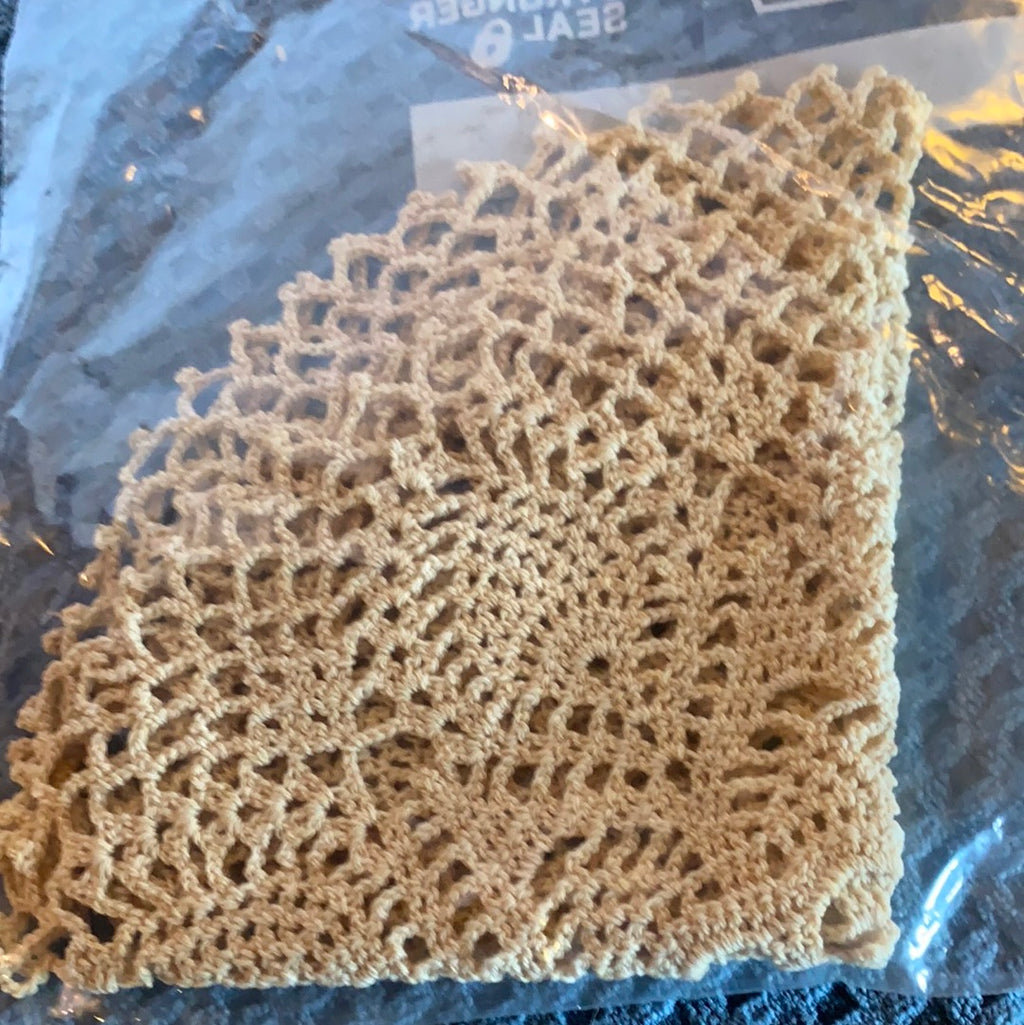 Hand knitted table runners
