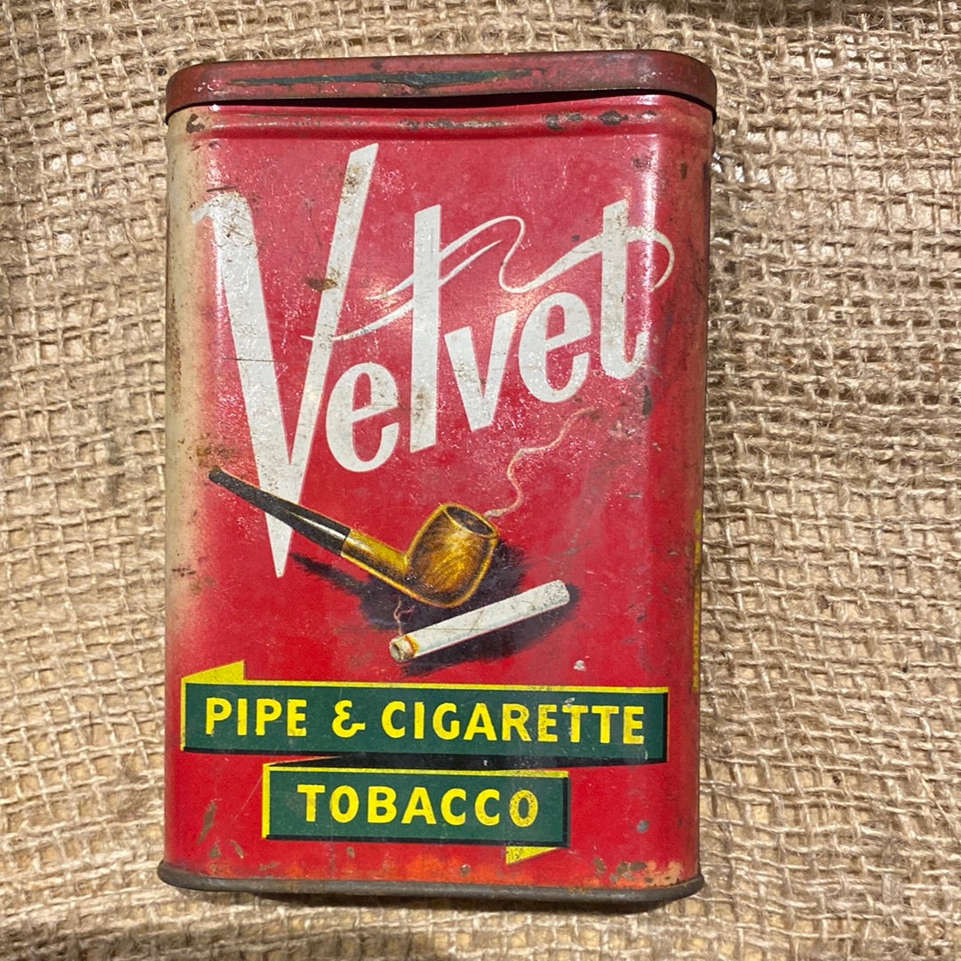 Velvet cigar tin