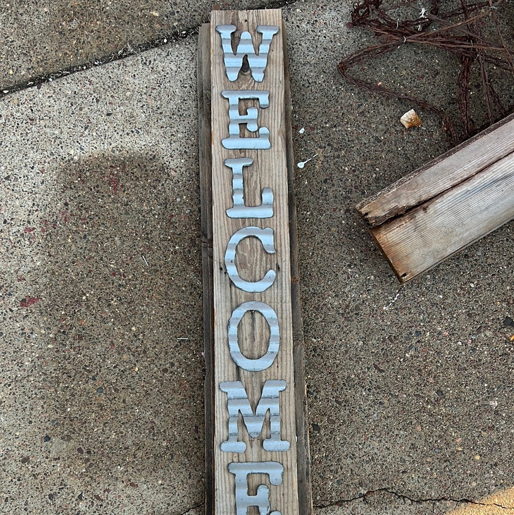 Welcome sign