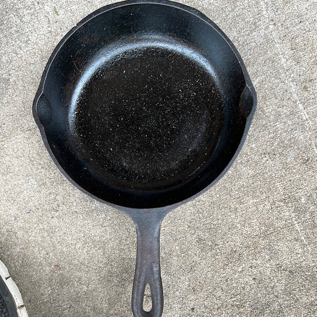 No.5 cast iron pan