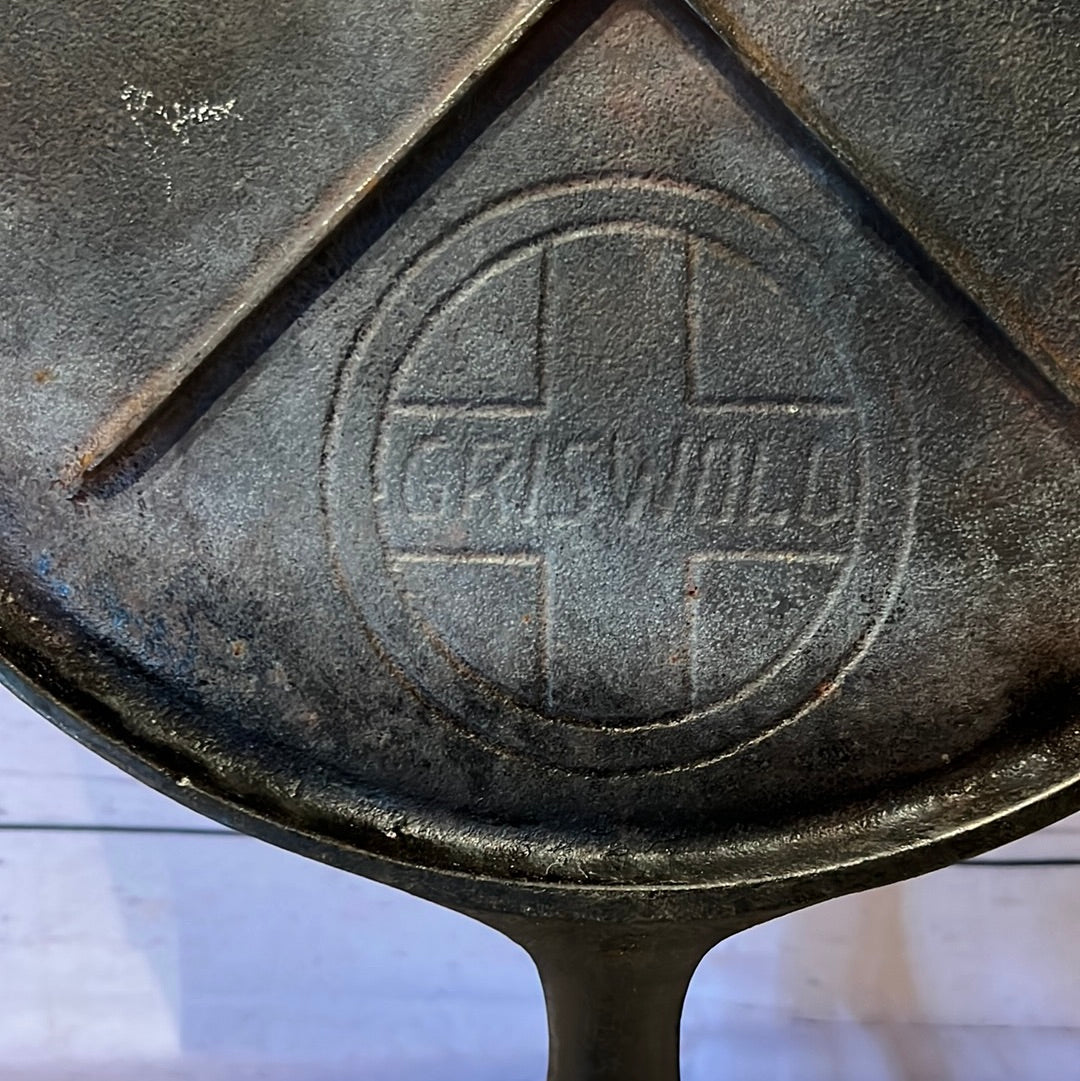Griswold Cast Iron #8 – The Nickel Barn