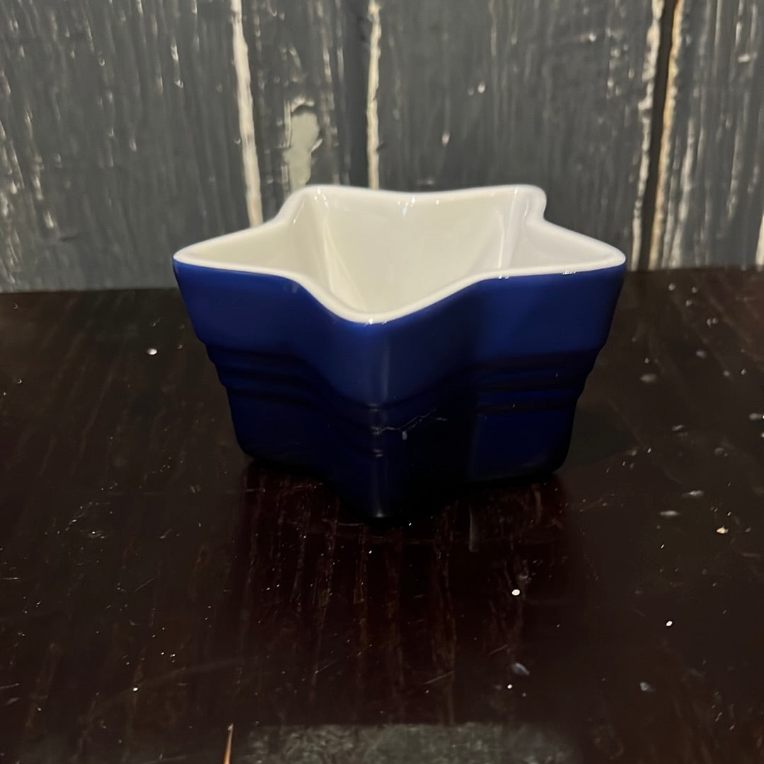 White LeCreuset Star Custard Dish