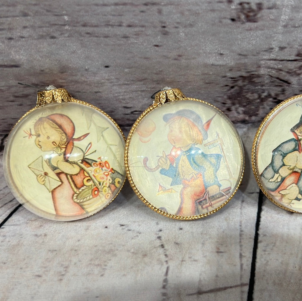 Vintage ornaments with pictures