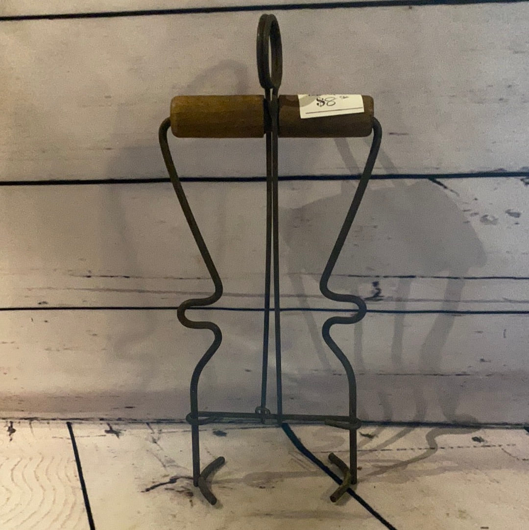 kitchen tool to hold stuff