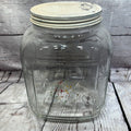 Glass jar