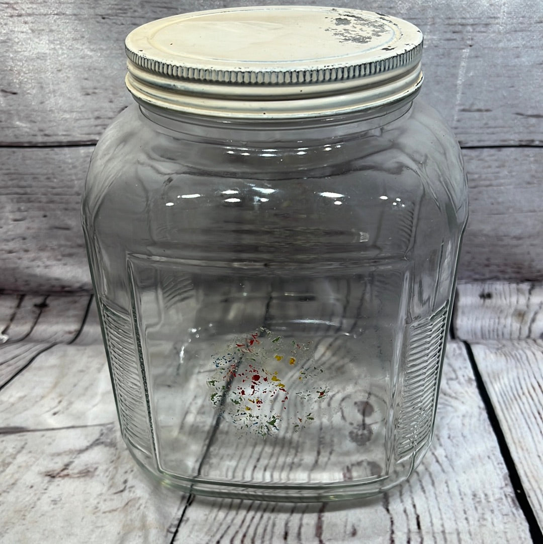 Glass jar