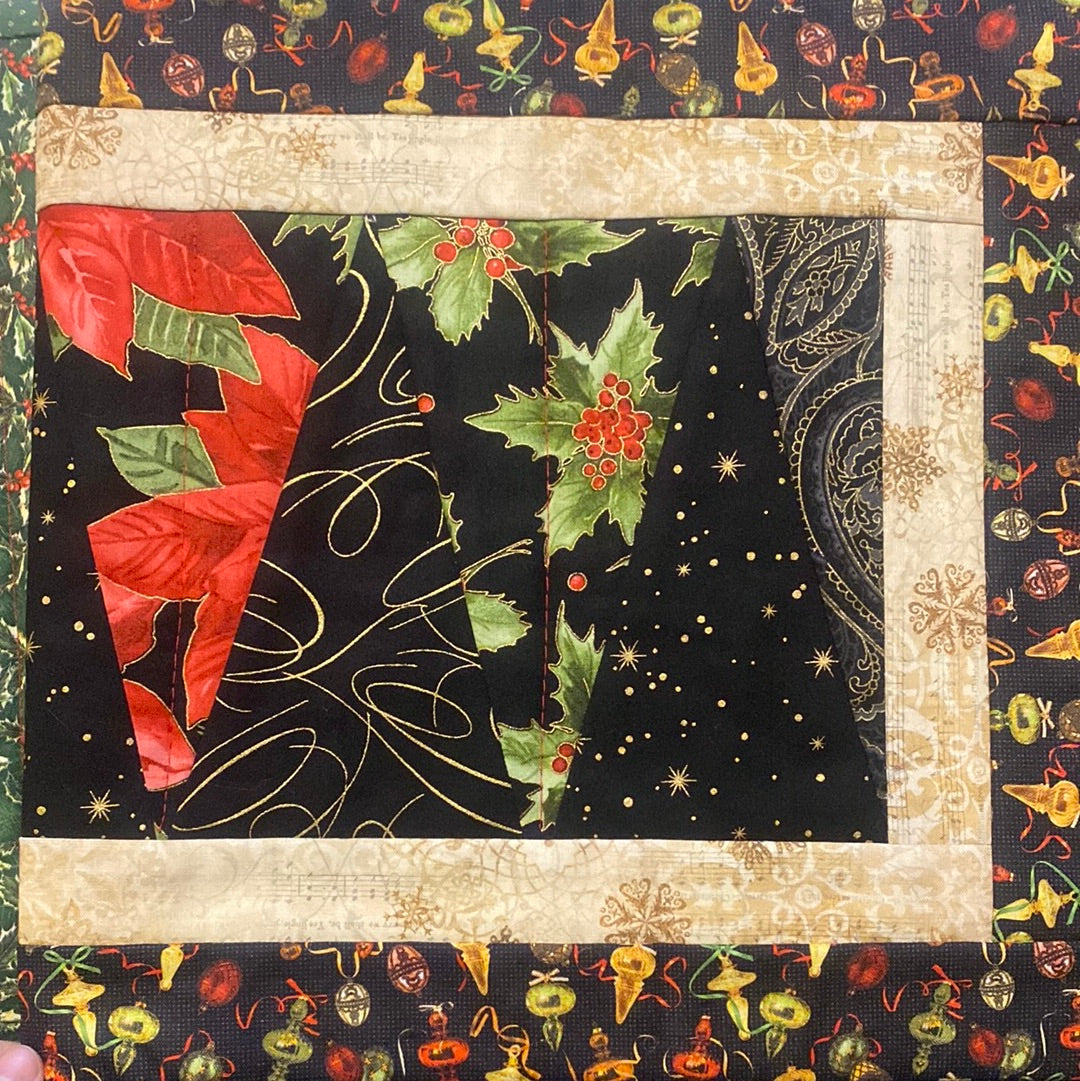 22.5" x 15" xmas runners