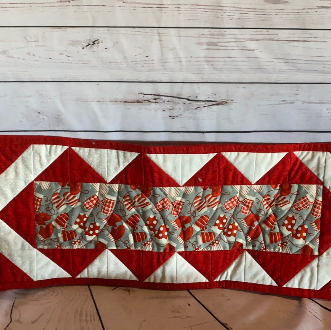 Red table runner