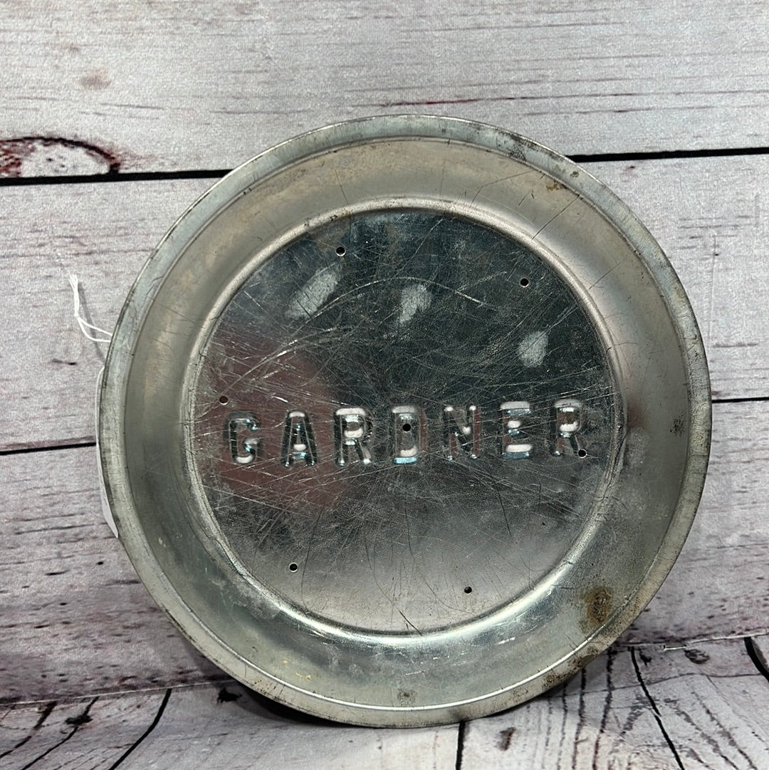 Gardner kitchen pans