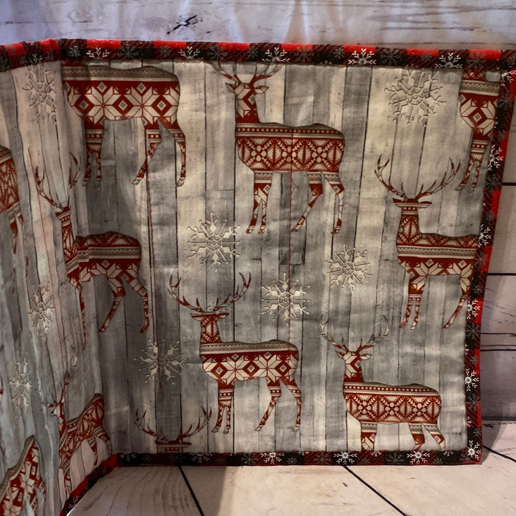 Christmas table runner