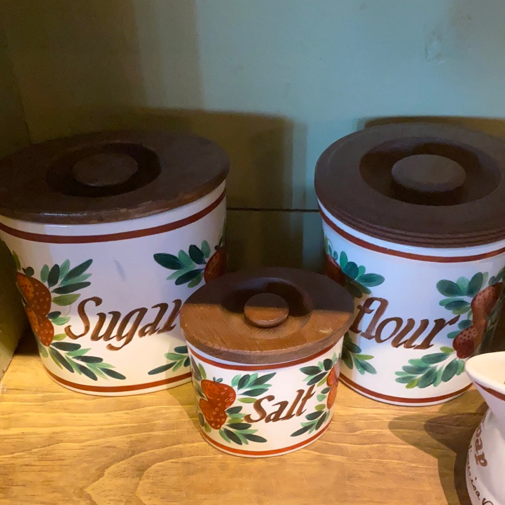 Bauer Pottery containers