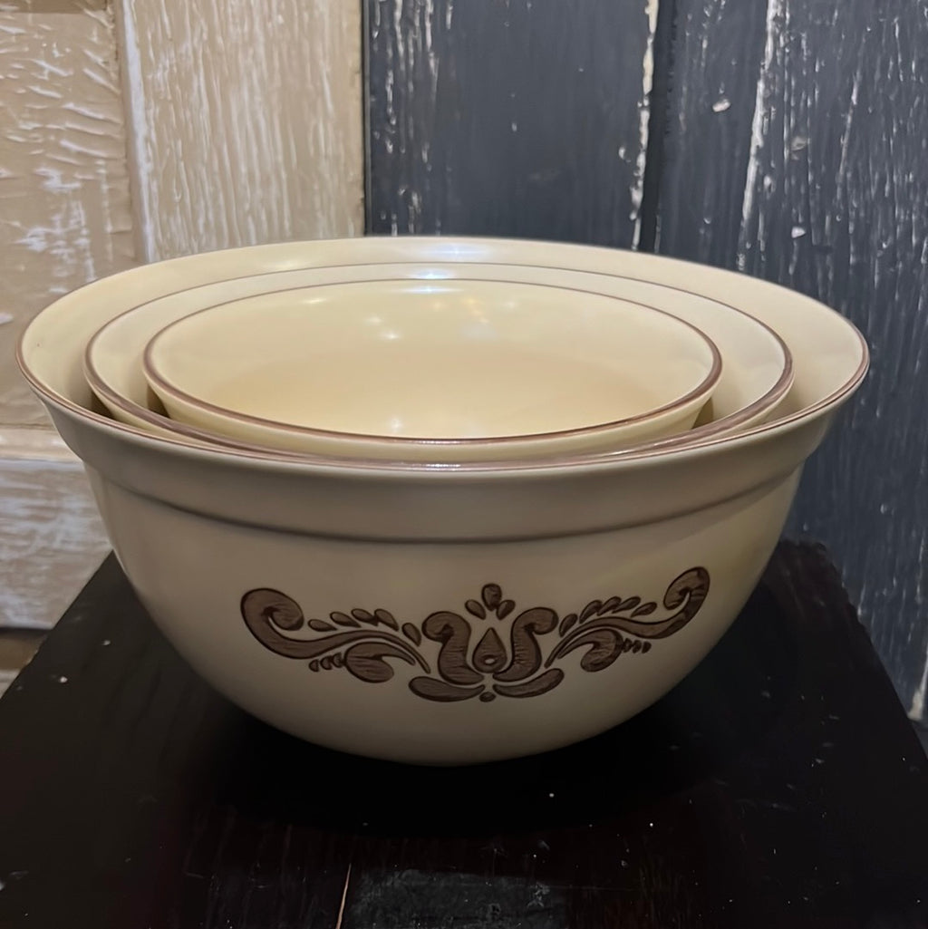 "Village" Pfaltzgraff Nesting bowls