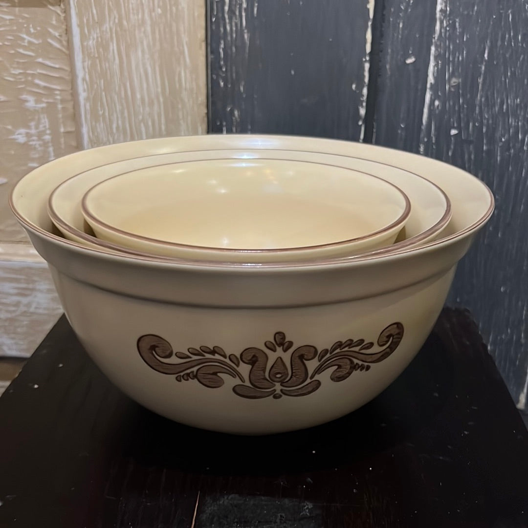 "Village" Pfaltzgraff Nesting bowls