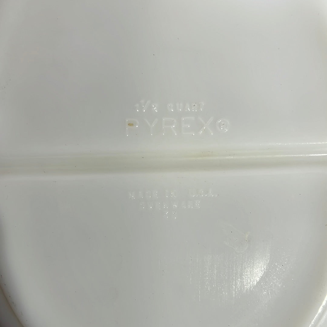 Pyrex Casserole Dish