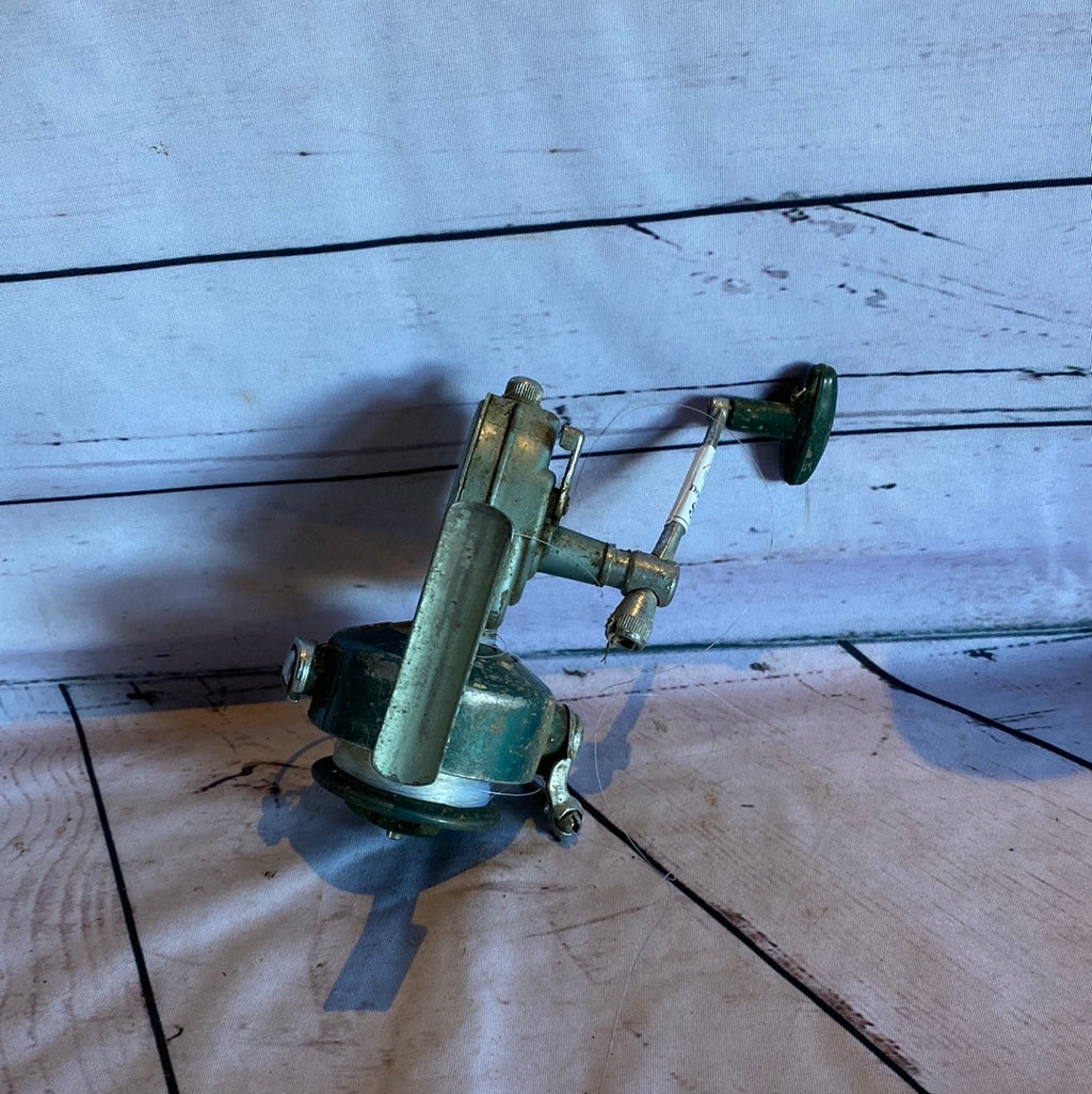 vintage fishing reel