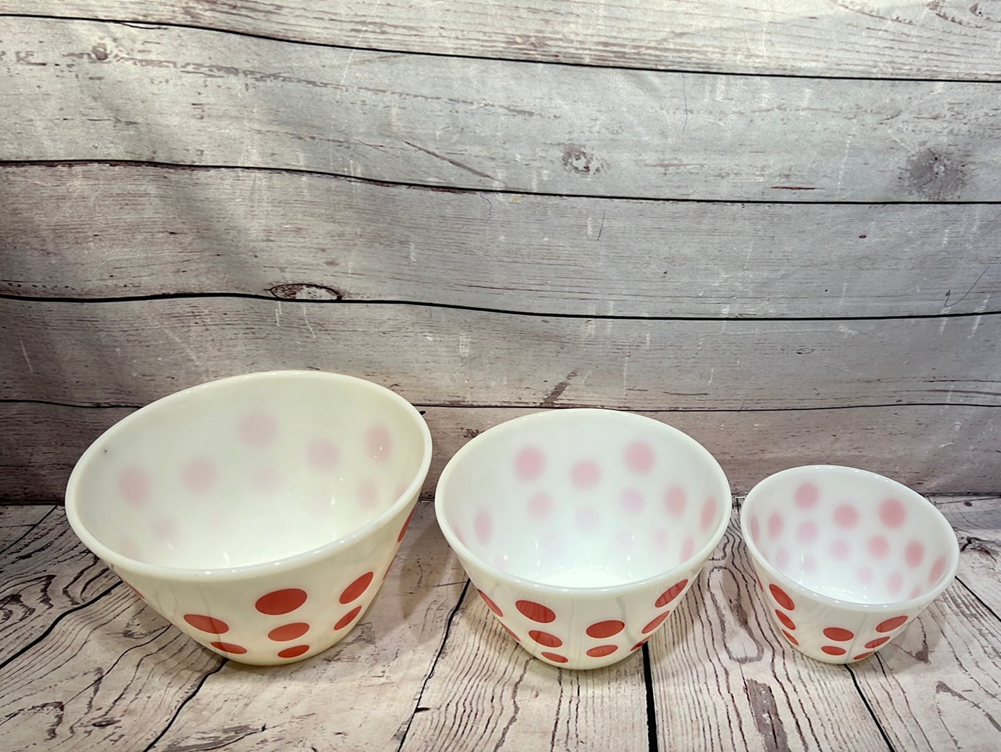 Fire king Polka Dot Mixing Bowls