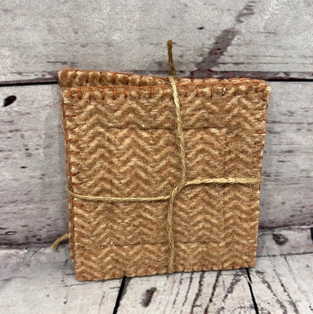 Set 2 knitted coasters