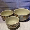 Hall’s Superior Nestling Bowl Set