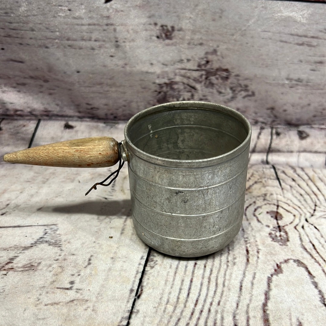 Aluminum 8oz measuring cup