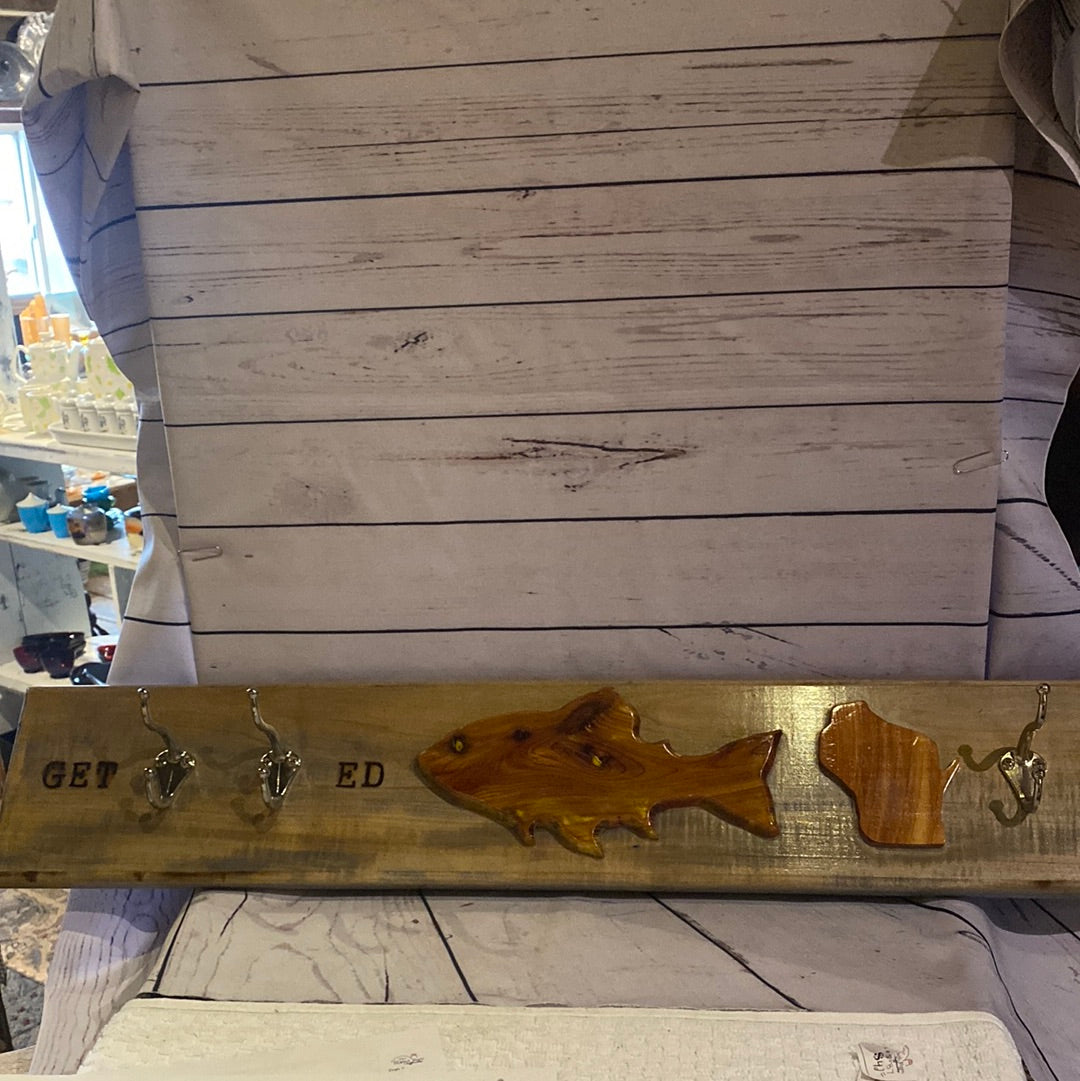 Get Hooked Fish Wi Coat Rack