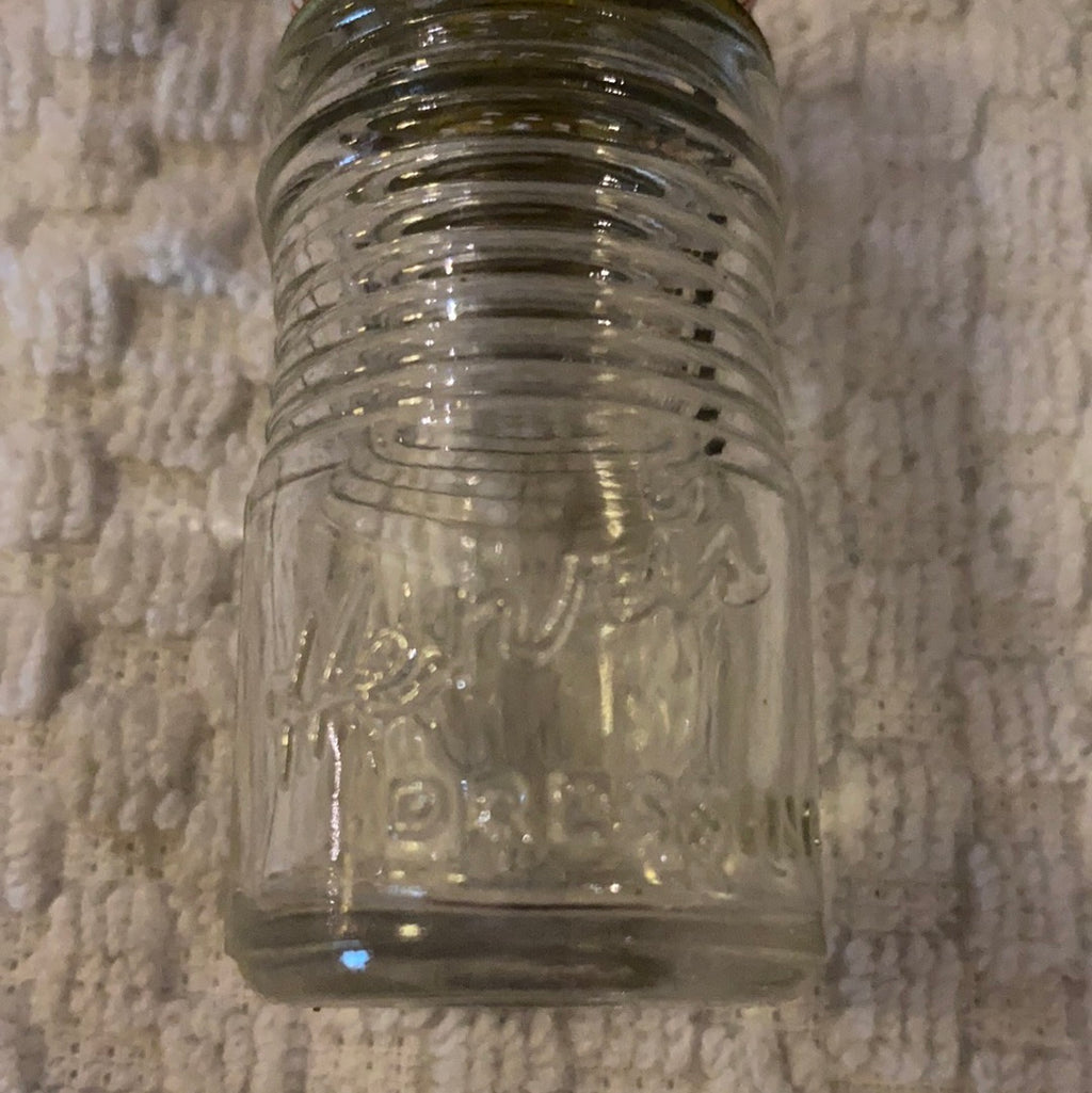 Henries salt pepper shakers