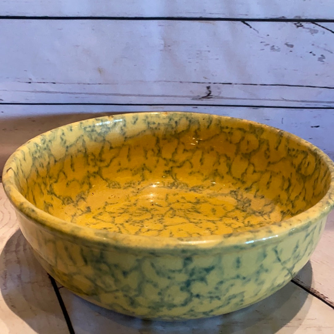 Yellow sponge ware pottery