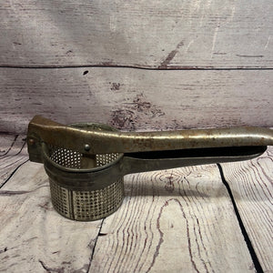 Vintage Bean/potato masher