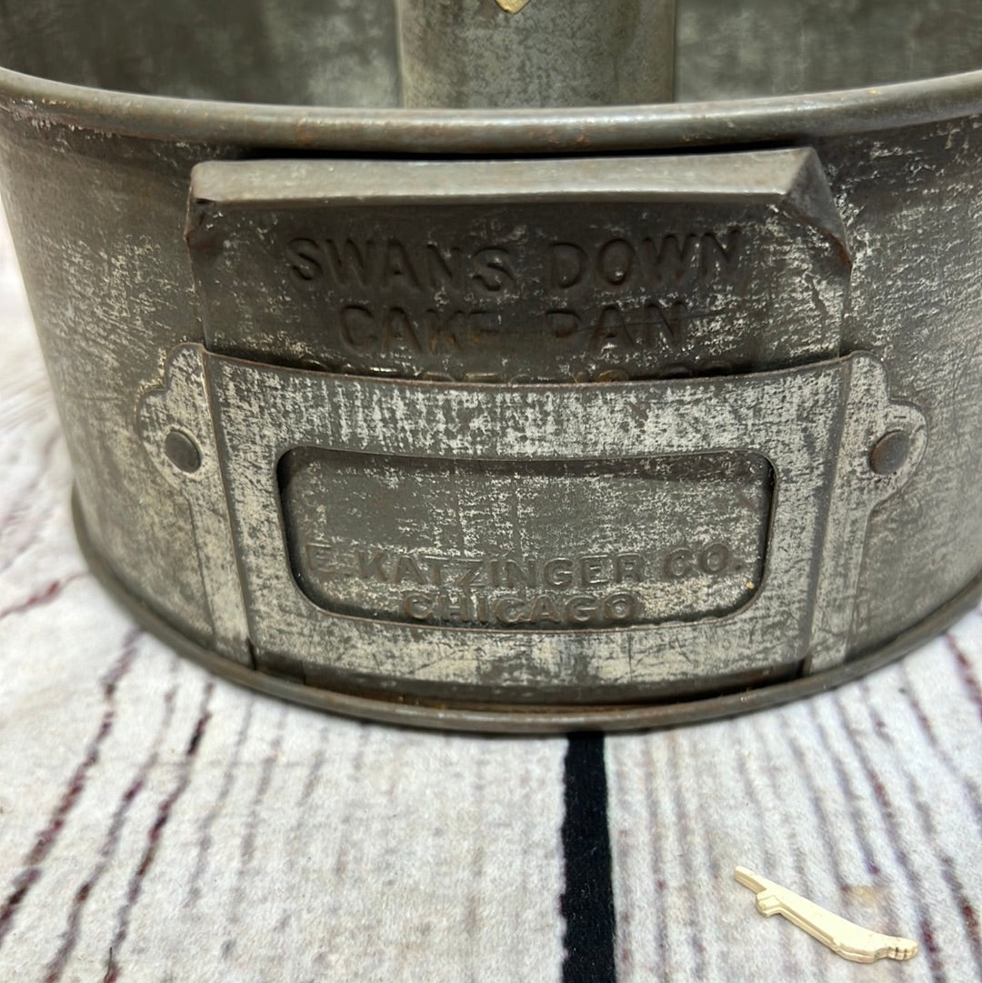 Swans Down Cake Tin