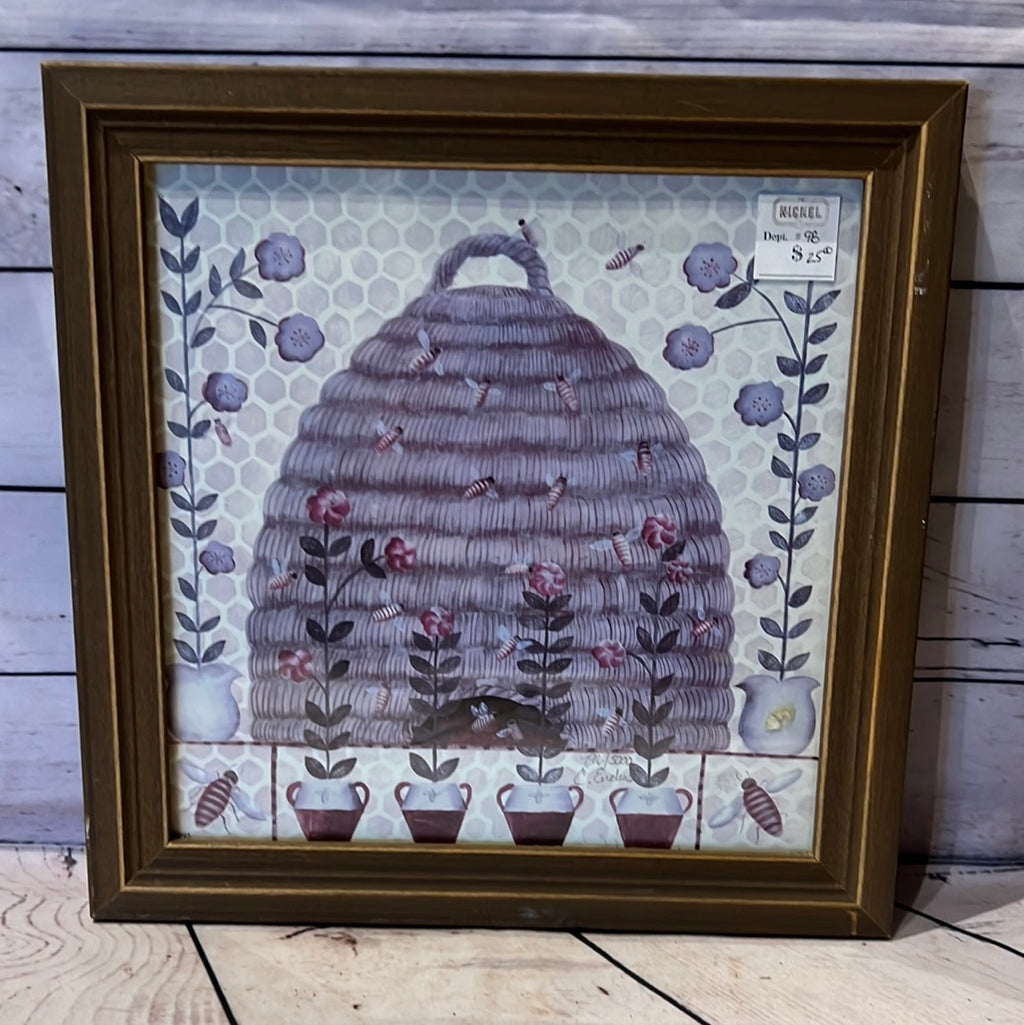 Bee Hive Picture