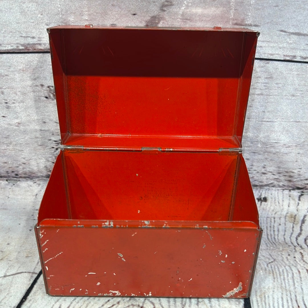 Polly Prin Recipes tin
