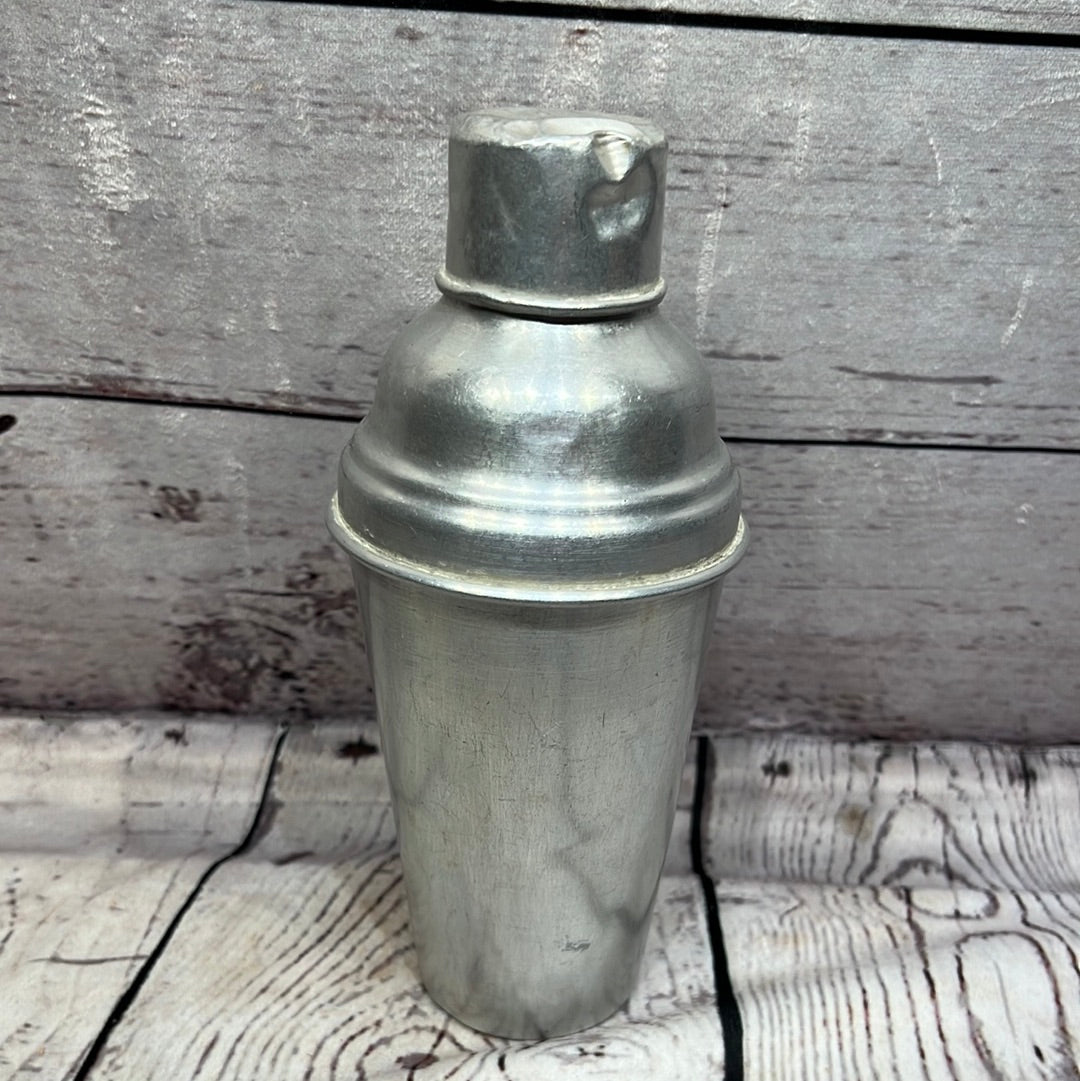 Aluminum Shaker