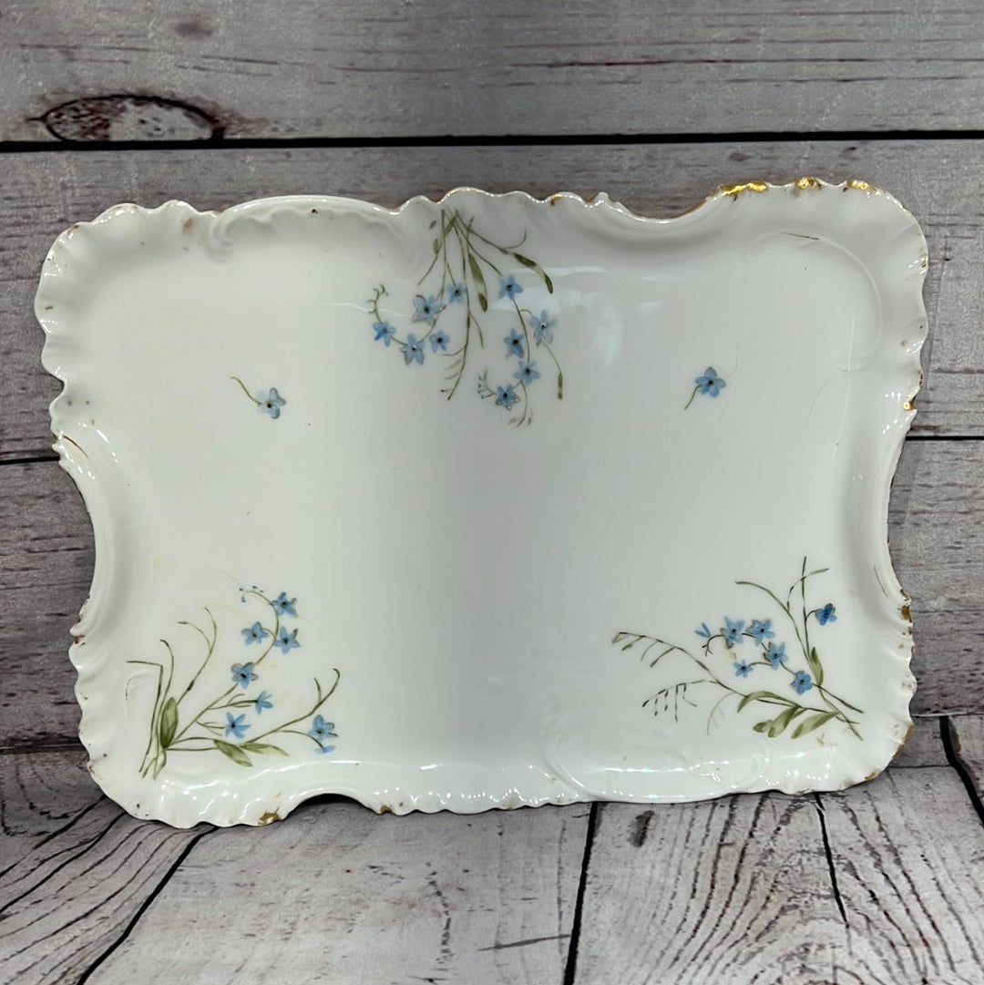 Dresser tray