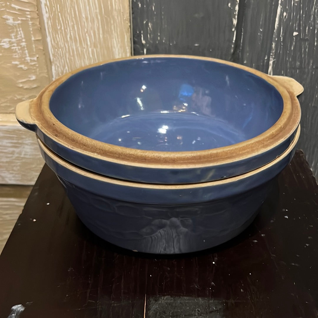 USA Stoneware Blue Dutch Oven