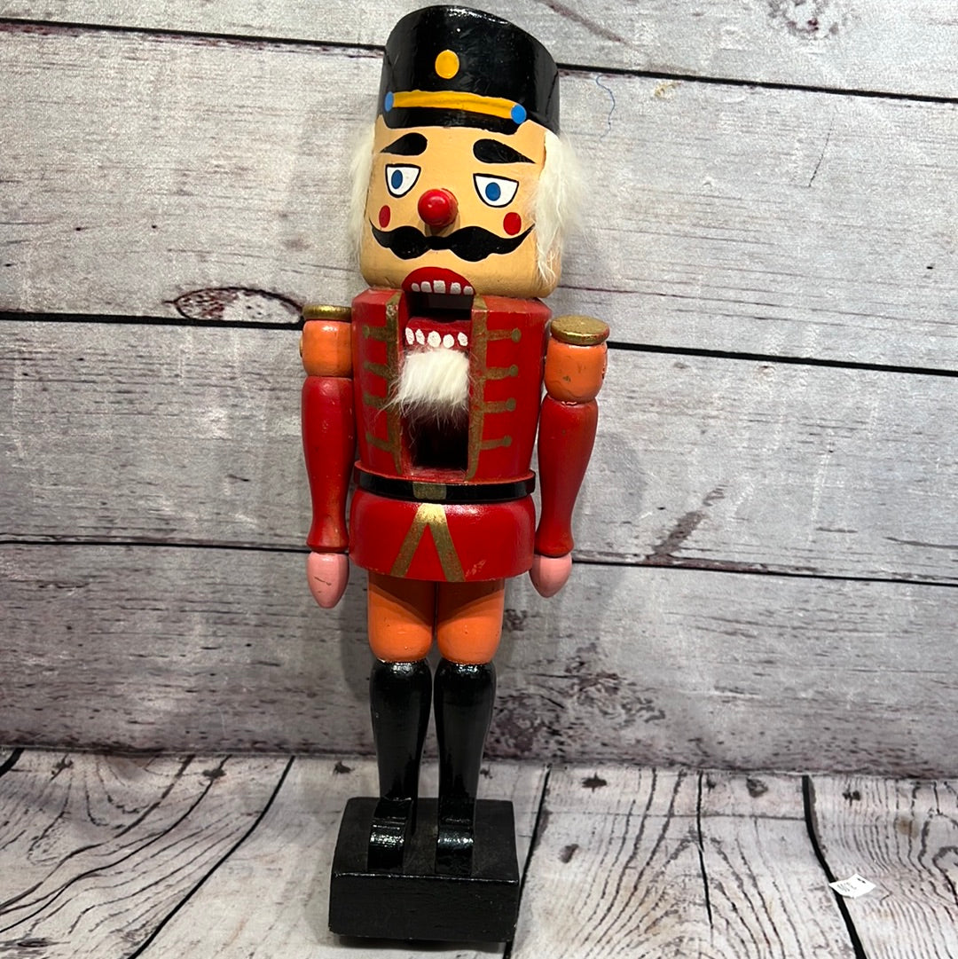 Large Nut Cracker