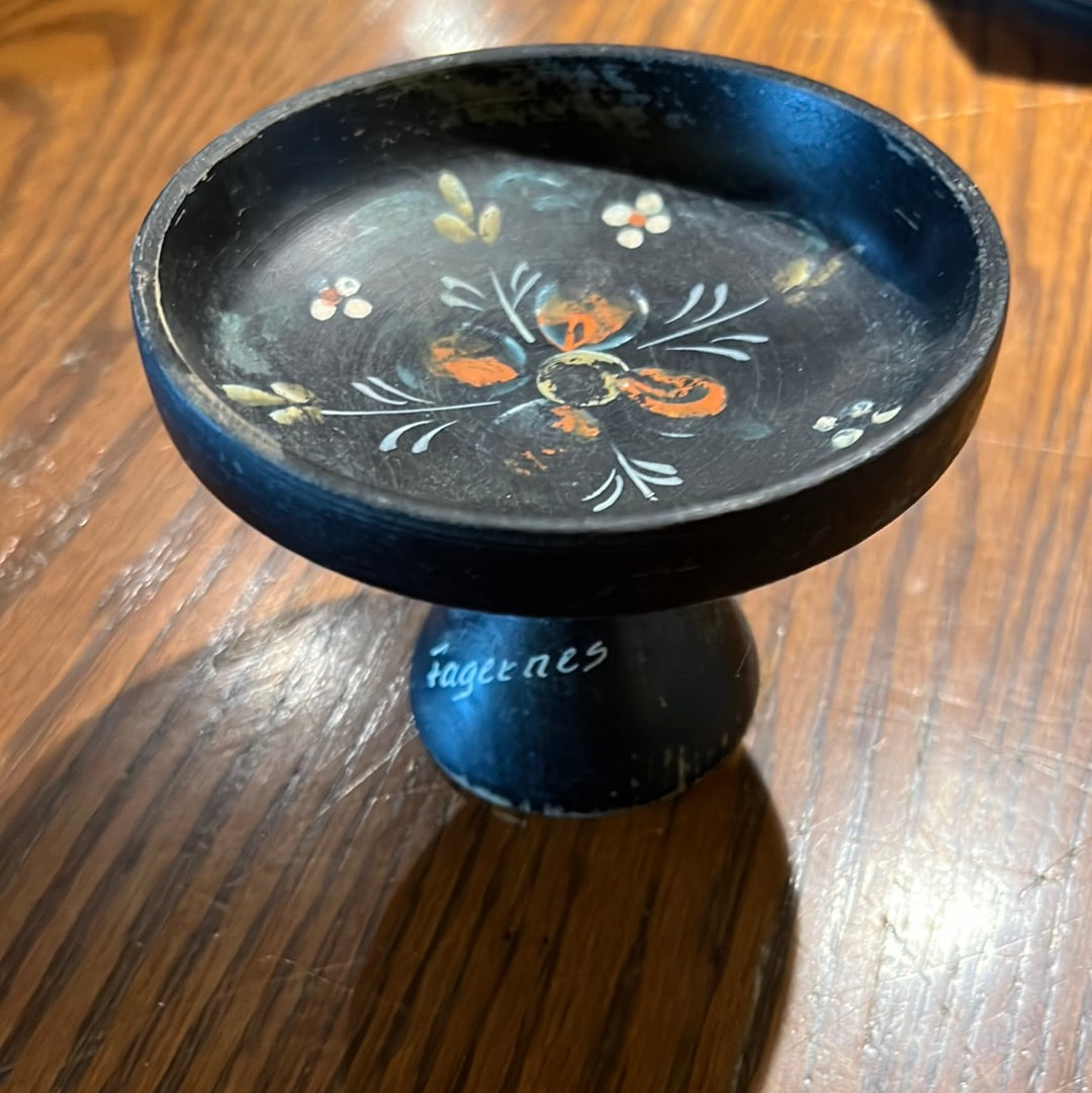 Rosemaling pedestal