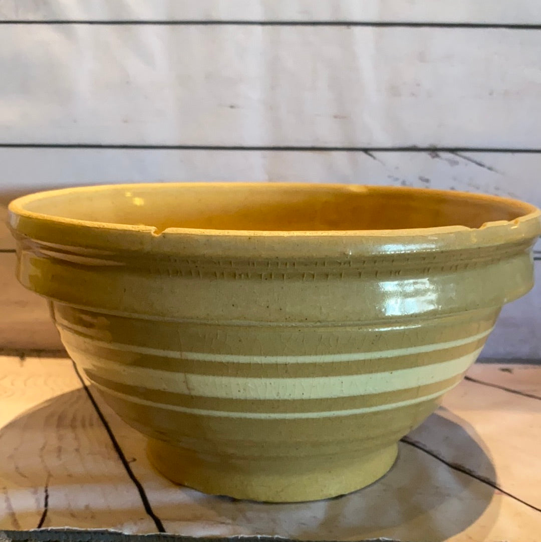 USA Pottery Bowl