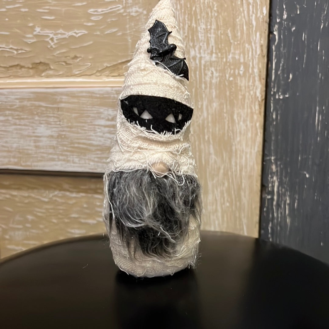 7" Mummy Gnomes